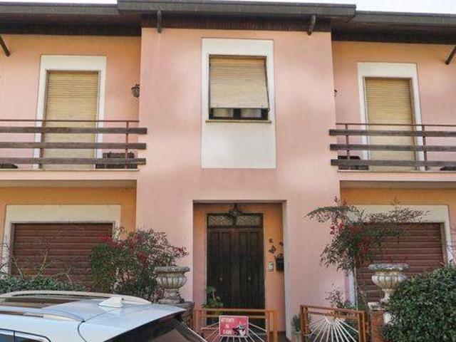 Villa Indipendente in vendita a Unione di comuni Montana Lunigiana, Fivizzano