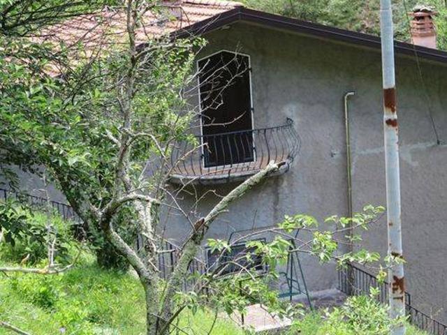 Villa Indipendente in vendita a Unione di comuni Montana Lunigiana, Fivizzano