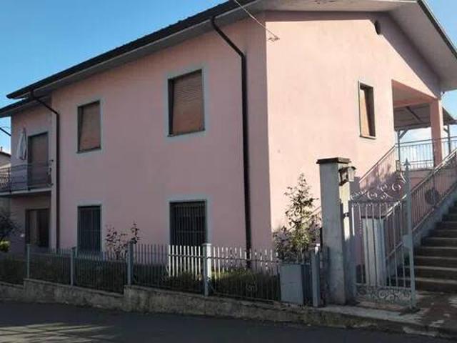 Villa Indipendente in vendita a Ceserano, Fivizzano
