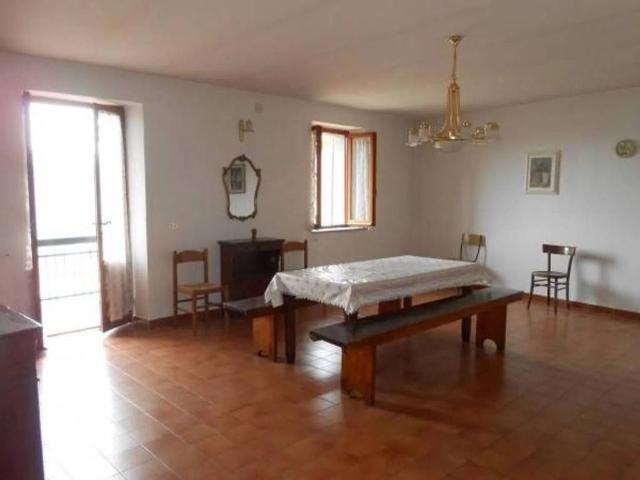 Villa Indipendente in vendita a Unione di comuni Montana Lunigiana, Fivizzano