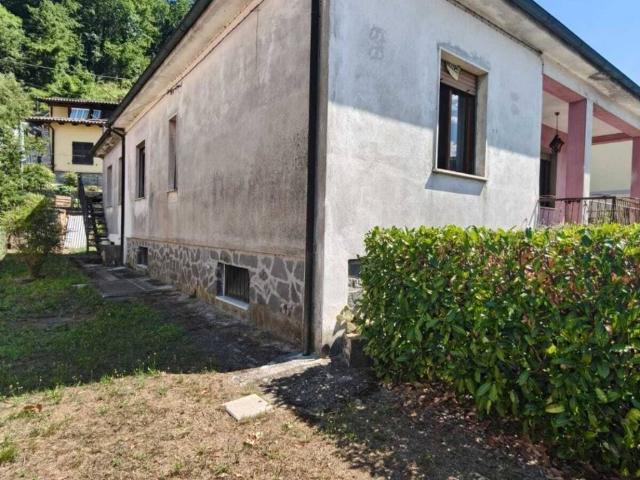 Villa Indipendente in vendita a Unione di comuni Montana Lunigiana, Fivizzano