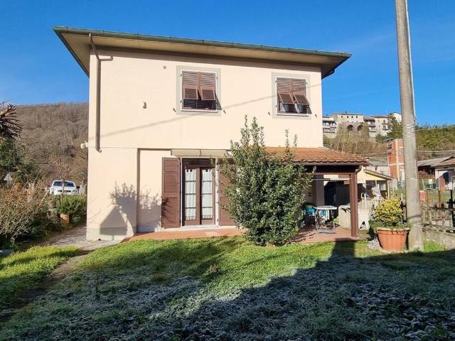 Villa Indipendente in vendita a Unione di comuni Montana Lunigiana, Fivizzano