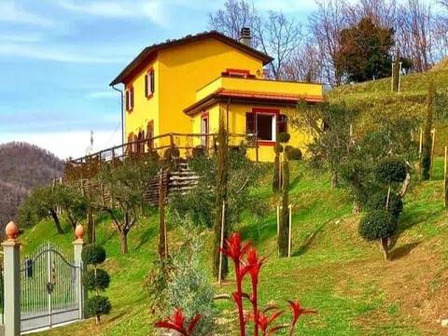 Villa Indipendente in vendita a Unione di comuni Montana Lunigiana, Fivizzano