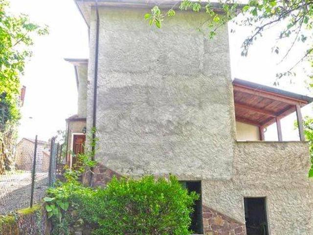 Villa Indipendente in vendita a Unione di comuni Montana Lunigiana, Fivizzano