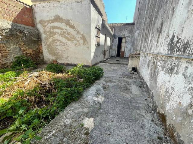 Villa Indipendente in vendita a Santuzzo, Floridia