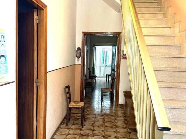 Villa Indipendente in vendita a Santuzzo, Floridia