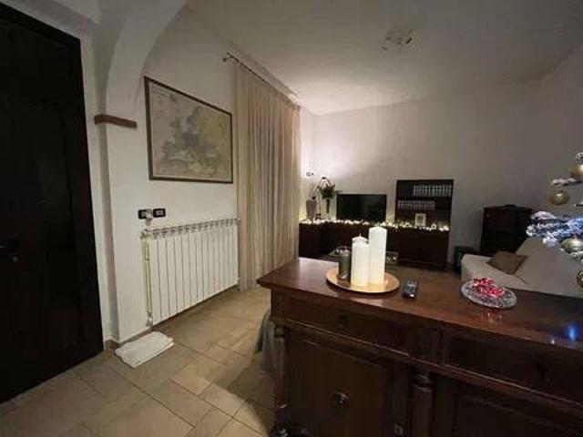 Villa Indipendente in vendita a Foiano Della Chiana, Toscana