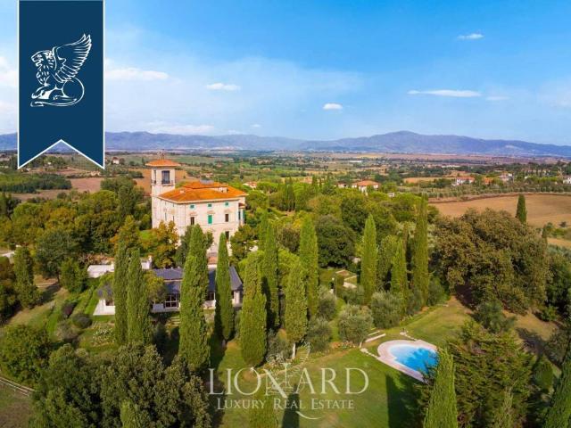 Villa Indipendente in vendita a Foiano Della Chiana, Toscana