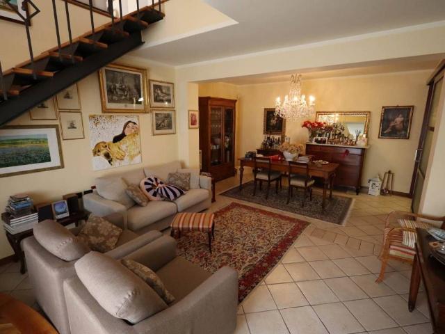 Villa Indipendente in vendita a Foiano della Chiana, Arezzo