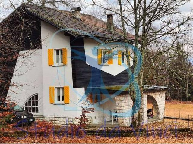 Villa Indipendente in vendita a Magnifica Comunità degli Altipiani Cimbri, Folgaria