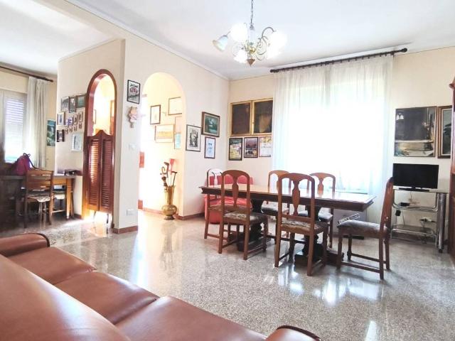 Villa Indipendente in vendita a Cave, Foligno