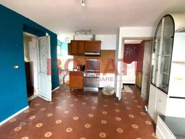 Villa Indipendente in vendita a Follo Alto, Follo