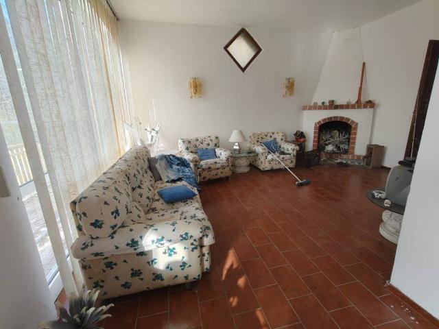 Villa Indipendente in vendita a Follo Alto, Follo