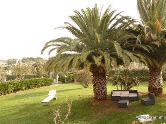 Villa Indipendente in vendita a Follonica, Toscana