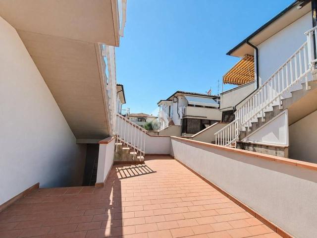 Villa Indipendente in vendita a Follonica, Toscana