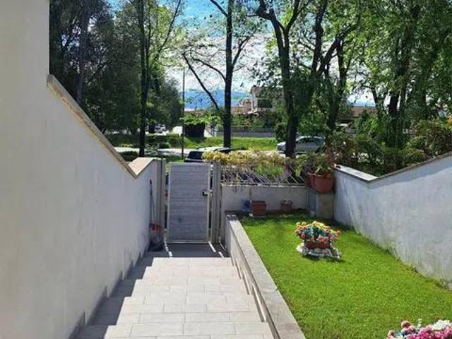 Villa Indipendente in vendita a Follonica, Toscana