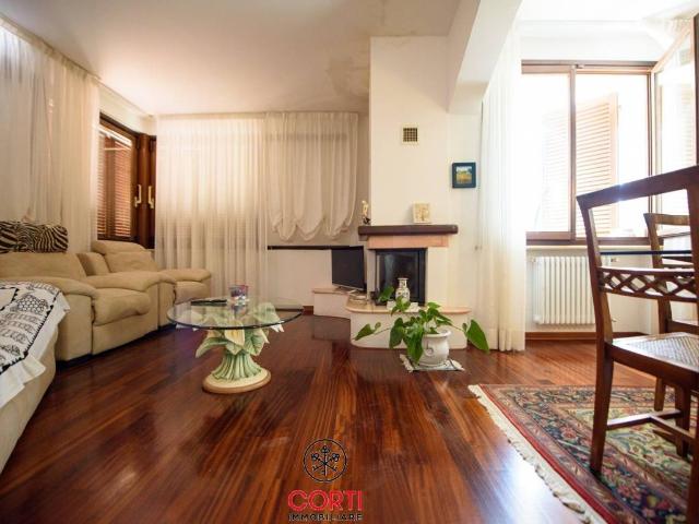 Villa Indipendente in vendita a Follonica, Toscana