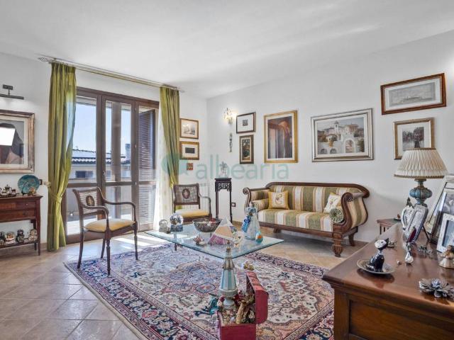 Villa Indipendente in vendita a Follonica, Toscana