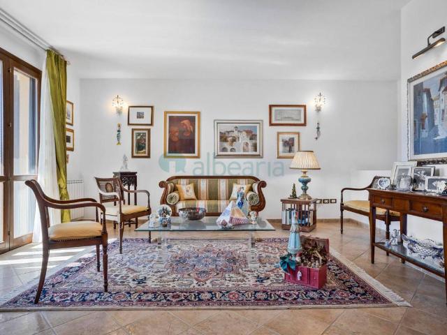 Villa Indipendente in vendita a Follonica, Toscana