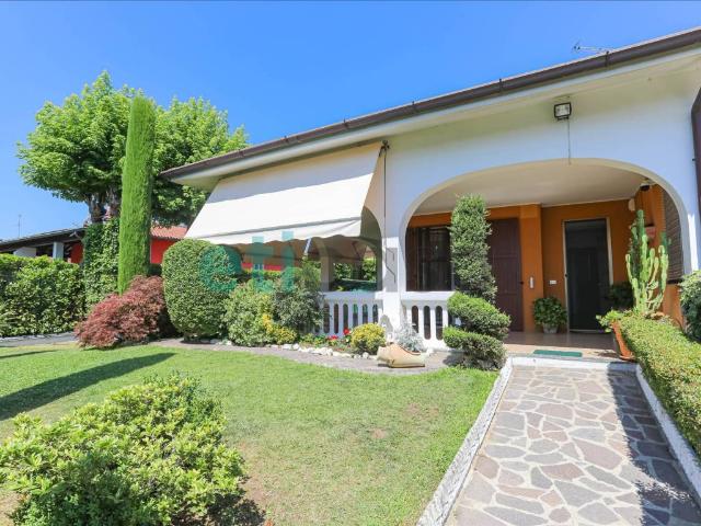Villa Indipendente in vendita a Fombio, Lombardia