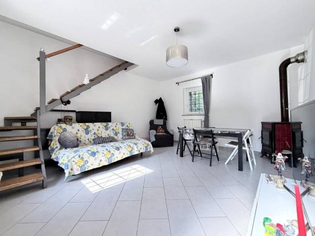 Villa Indipendente in vendita a Fombio, Lombardia