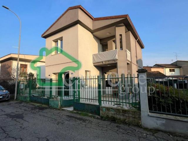 Villa Indipendente in vendita a Fombio, Lombardia