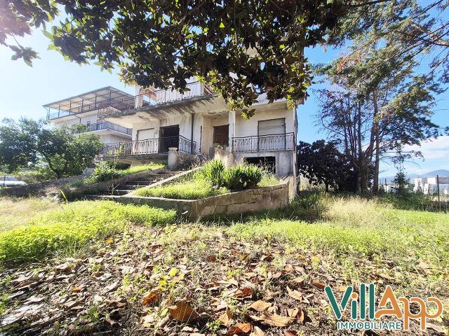 Villa Indipendente in vendita a Salto Di Fondi, Lazio