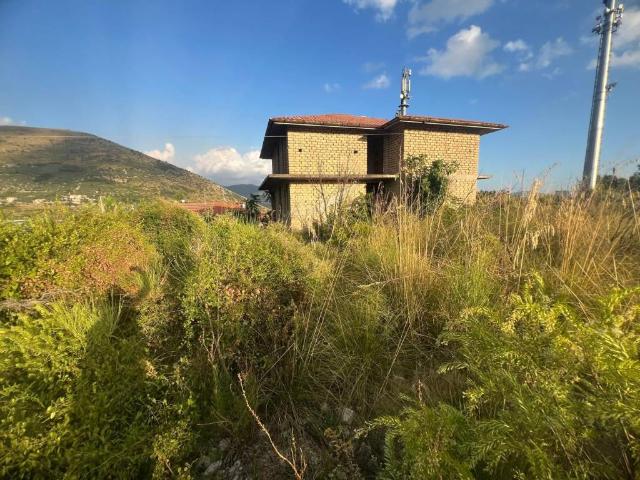 Villa Indipendente in vendita a Cucuruzzo, Salto Di Fondi