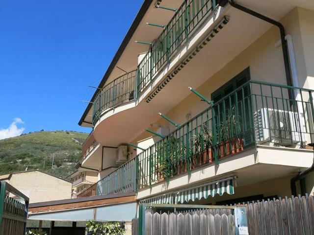 Villa Indipendente in vendita a Salto Di Fondi, Lazio
