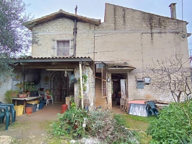Villa Indipendente in vendita a Salto Di Fondi, Lazio