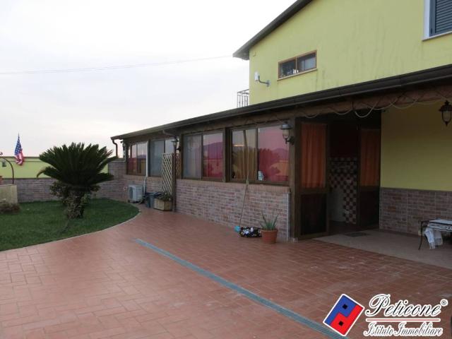 Villa Indipendente in vendita a Salto Di Fondi, Lazio