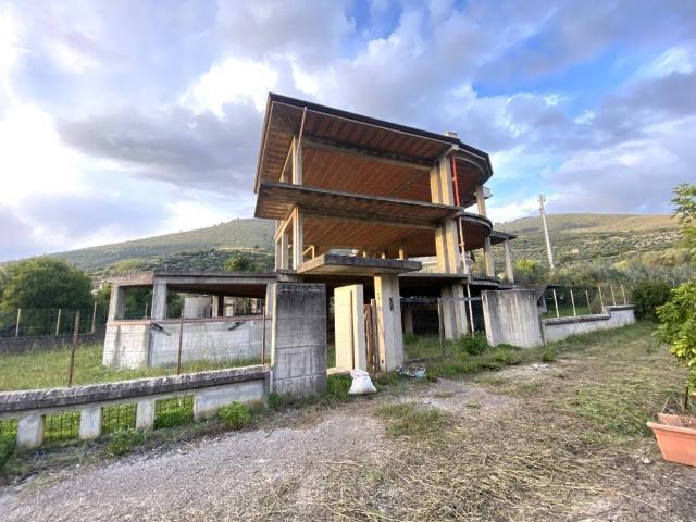 Villa Indipendente in vendita a Salto Di Fondi, Lazio