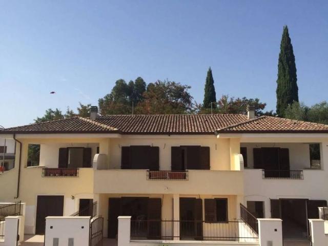 Villa Indipendente in vendita a Borgo Sant'Antonio, Salto Di Fondi