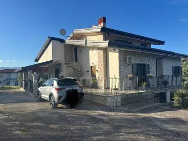 Villa Indipendente in vendita a Fontana Liri Superiore, Lazio