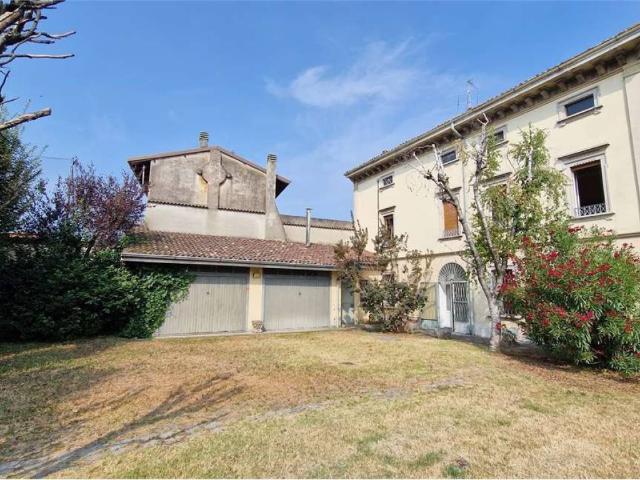 Villa Indipendente in vendita a Fontanella, Lombardia