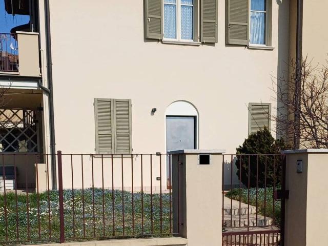 Villa Indipendente in vendita a Fontanella, Lombardia