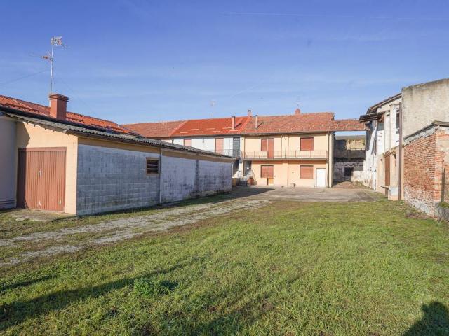 Villa Indipendente in vendita a Fontanella, Lombardia