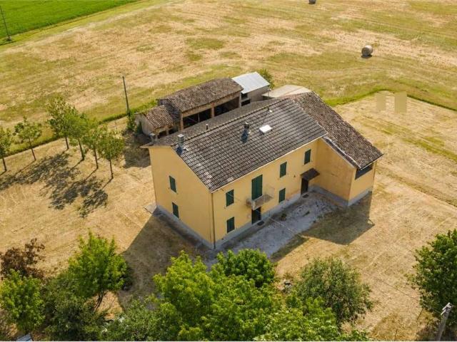 Villa Indipendente in vendita a Fontanellato, Reggio Emilia