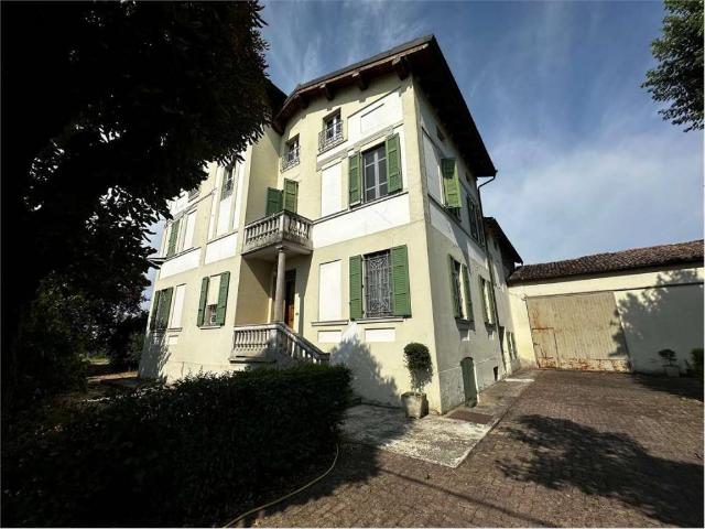 Villa Indipendente in vendita a Fontanellato, Reggio Emilia