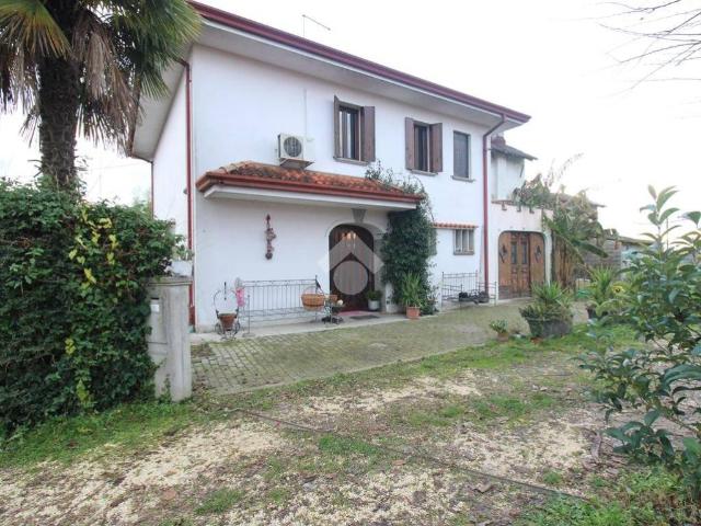 Villa Indipendente in vendita a Fontanelle, Veneto