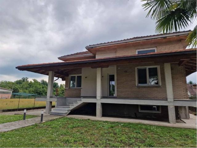 Villa Indipendente in vendita a Piemonte, Novara
