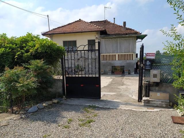 Villa Indipendente in vendita a Piemonte, Vercelli