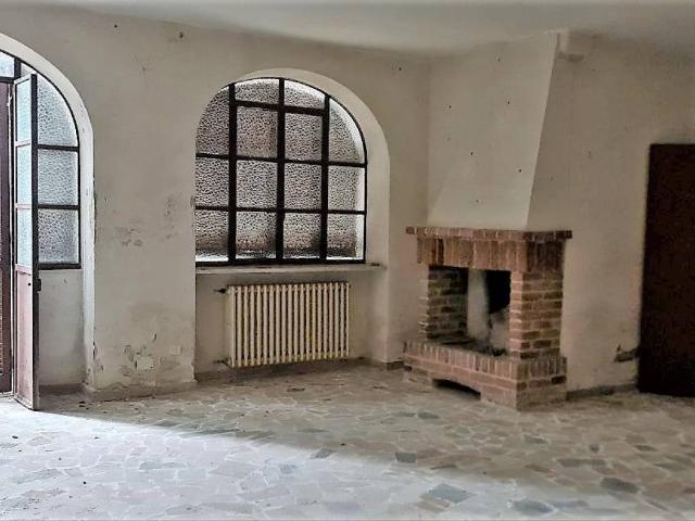 Villa Indipendente in vendita a Piemonte, Asti