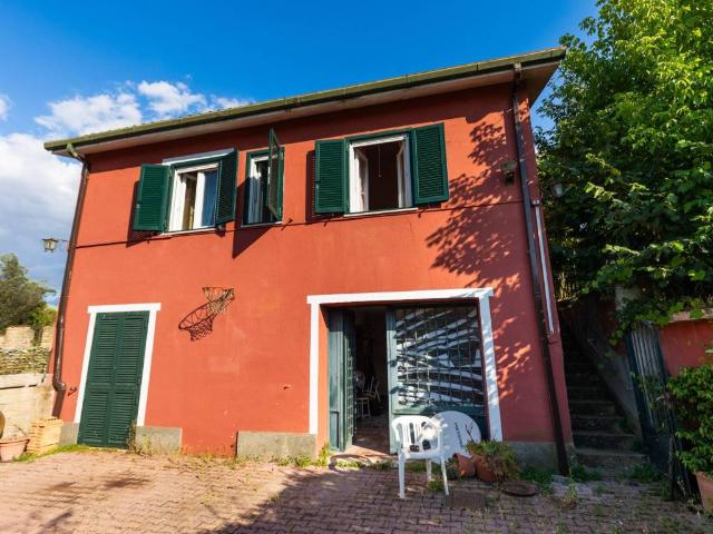 Villa Indipendente in vendita a Quarto del Carnale, Roma Capitale