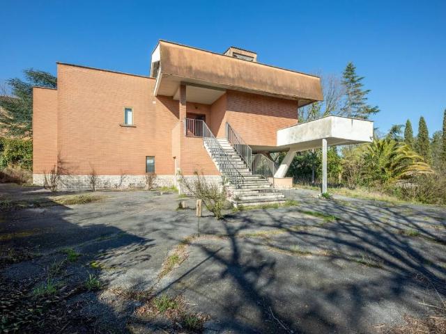 Villa Indipendente in vendita a Immaginella, Roma Capitale