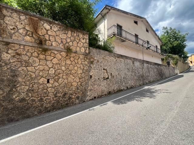 Villa Indipendente in vendita a Fontechiari, Lazio
