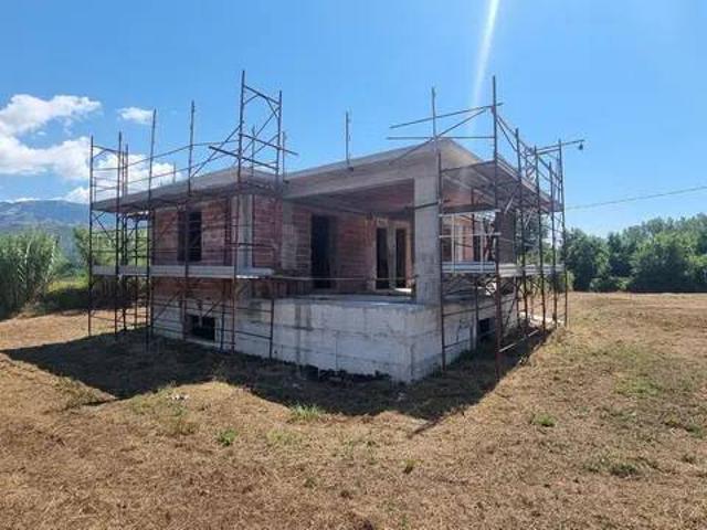 Villa Indipendente in vendita a Fontechiari, Lazio