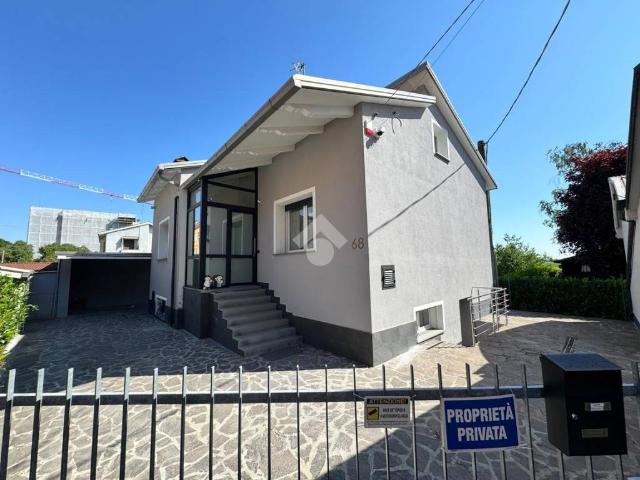 Villa Indipendente in vendita a Fontevivo, Reggio Emilia
