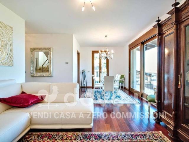 Villa Indipendente in vendita a Foresto Sparso, Lombardia