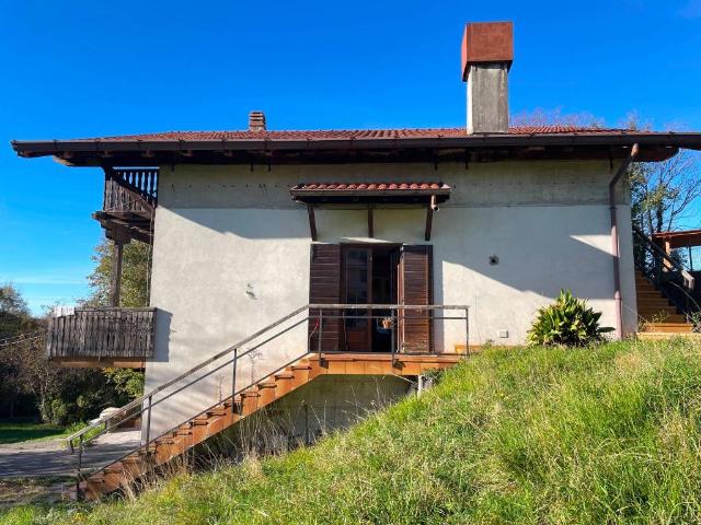 Villa Indipendente in vendita a Forgaria Nel Friuli, Friuli-Venezia Giulia